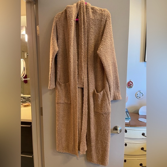 Skims Fuzzy Robe - Picture 1 of 2
